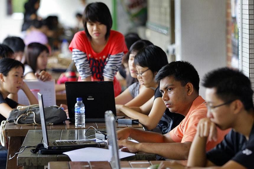 Applications for direct admission to secondary schools, junior colleges and polytechnics start this month, the Ministry of Education said on Monday. -- PHOTO: ST FILE