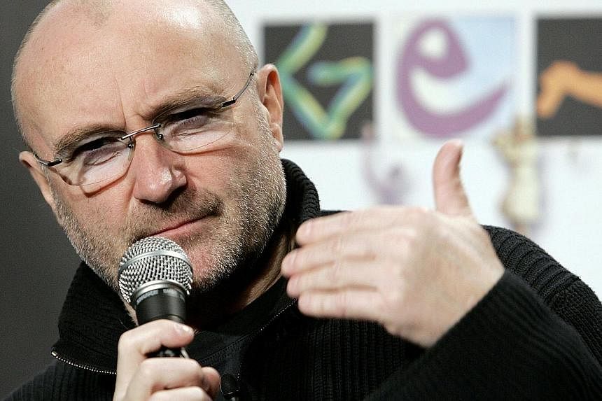 Phil Collins of the British rock group Genesis announces the during a press conference in New York in 2007. -- PHOTO: AFP