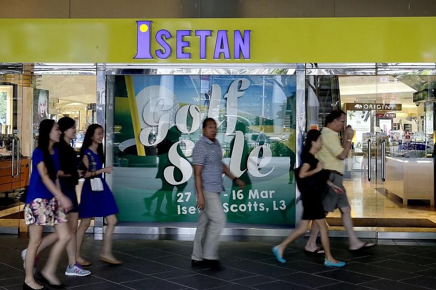 Isetan (Singapore) recorded a net loss of $2.3 million for the first quarter, reversing from net profit of $265,000 a year earlier. -- ST PHOTO:&nbsp;CHEW SENG KIM