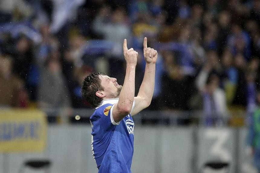 Dnipro's Yevhen Seleznyov celebrating his goal against Napoli in Kiev on May 14, 2015. The Ukrainian team will face holders Sevilla in the Euro League final in Warsaw on May 27. -- PHOTO: AFP
