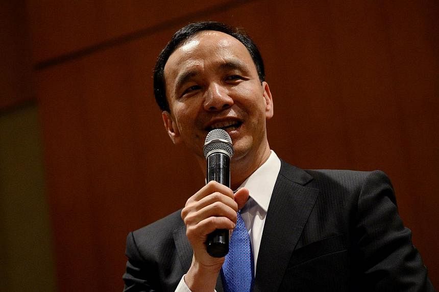 Eric Chu, chairman of Taiwan's ruling Kuomintang (KMT) party speaks during a press conference at a hotel in Beijing on May 4, 2015. -- PHOTO: REUTERS &nbsp;