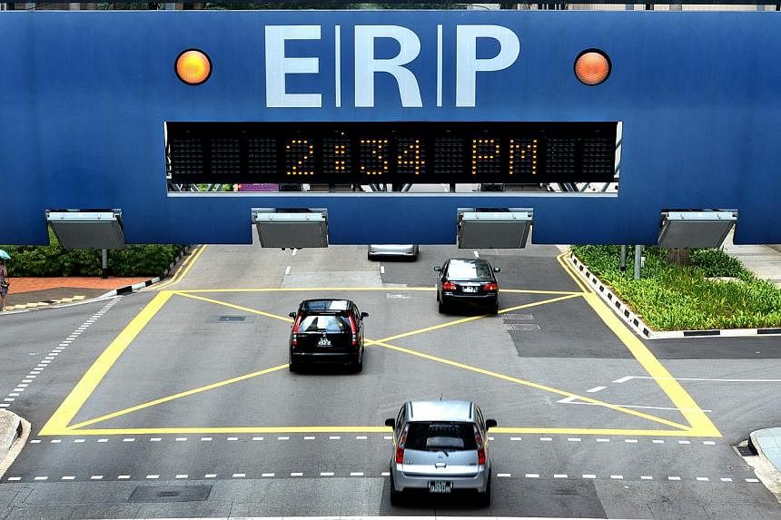 Electronic Road Pricing (ERP) rates and Vehicle Entry Permit (VEP) operating hours will be reduced from May 30 to June 28 in line with the June school holidays. -- ST FILE PHOTO