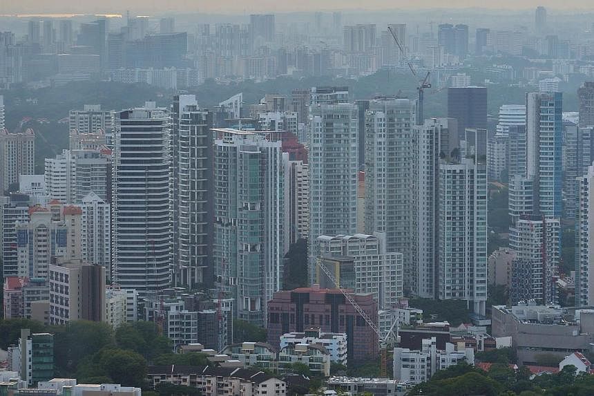 The decline in rent was the steepest in the core central region, comprising districts 9, 10 and 11 as well as the Downtown Core and Sentosa, where the rental index fell by 1.9 per cent compared with the fourth quarter of last year.