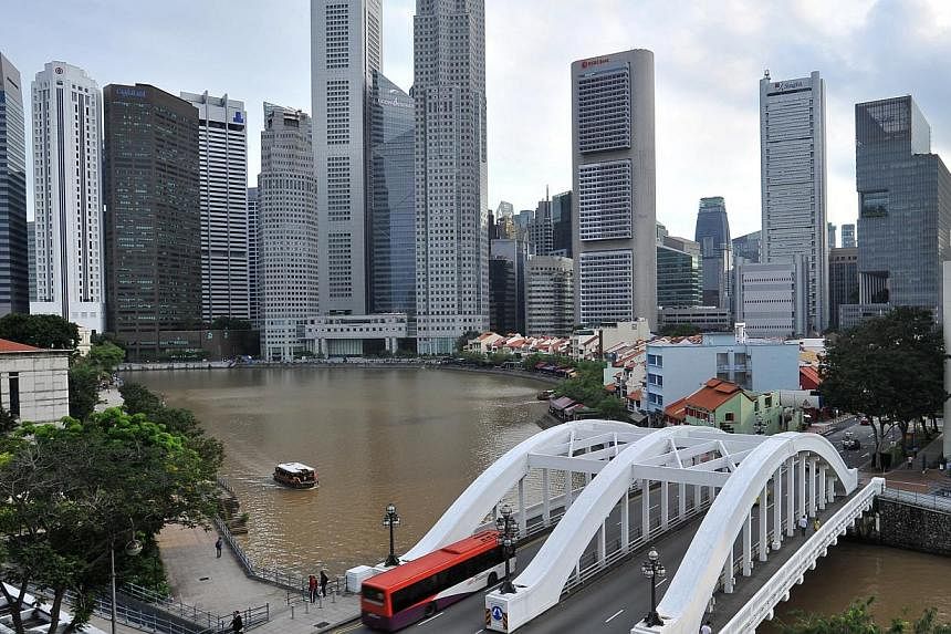 Singapore stood third, behind Hong Kong and The United States, for the second year in a row in the annual world competitive ranking 2015, released by the IMD World Competitiveness Center on Thursday.&nbsp;-- ST PHOTO: LIM YAOHUI