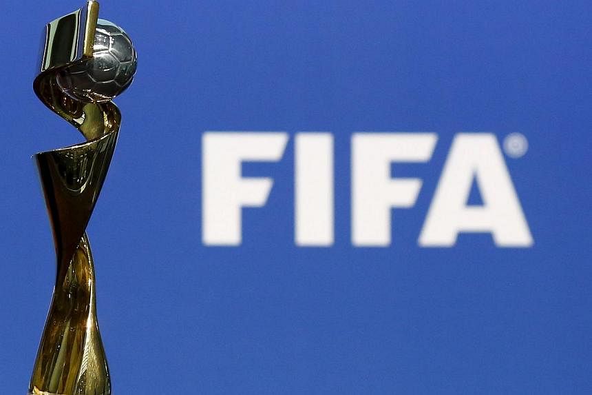England could feasibly step in and host the 2018 World Cup if it was stripped from Russia over new corruption allegations, a Football Association spokesman said on Thursday. -- PHOTO: REUTERS