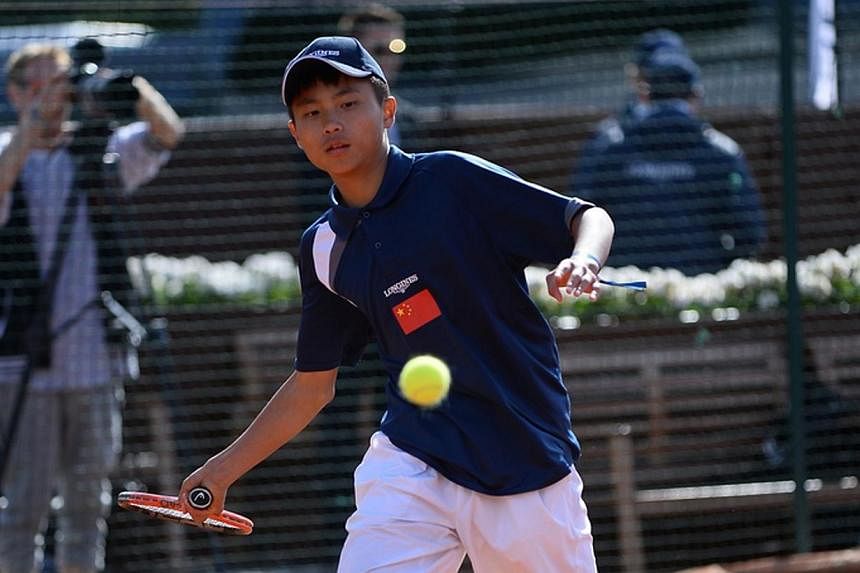 China's Wang Xiaofei capitalised on his opponent's nerves to easily win the final of the Longines Future Aces tournament in Paris.