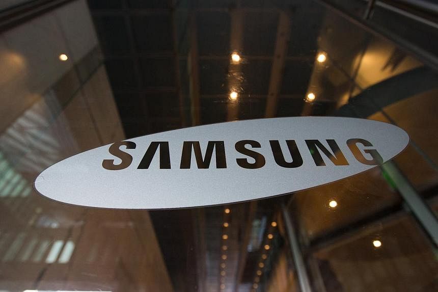 Tech giant Samsung Electronics Co Ltd said on Wednesday that it will expand its Samsung Pay mobile payments service to markets such as China and Europe after an initial launch in South Korea and the United States later this year. -- PHOTO:&nbsp;BLOOM