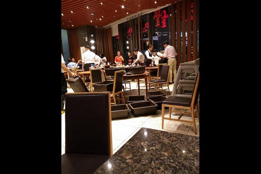 A leaking kitchen waste pipe in Jem sent foul-smelling water pouring down on diners at the Din Tai Fung restaurant on Thursday evening.