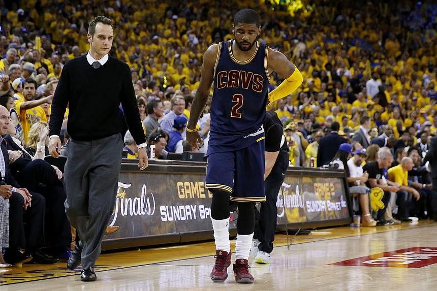 Cleveland Cavaliers guard Kyrie Irving had surgery on Saturday to repair his fractured left kneecap, a procedure described as successful by the National Basketball Association team. -- PHOTO: AFP