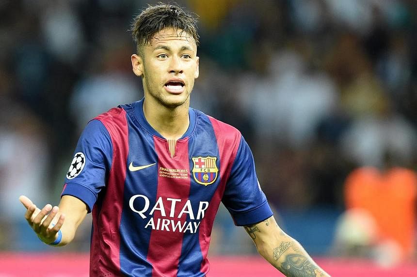 Brazilian superstar Neymar is under investigation by Brazilian tax authorities as the ramifications from his move from Santos to Barcelona two years ago deepen, according to Brazilian news magazine Epoca, citing finance ministry documentation. -- PHO