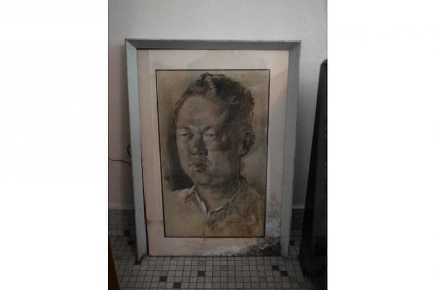A charcoal and ink drawing of Mr Lee Kuan Yew by an unidentified artist. -- PHOTO: STAMFORD LAW