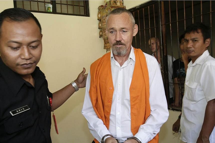 New Zealander Antony de Malmanche arrives for a trial over drugs possesion at Denpasar district court in Bali, Indonesia on June 11, 2015. -- PHOTO: EPA