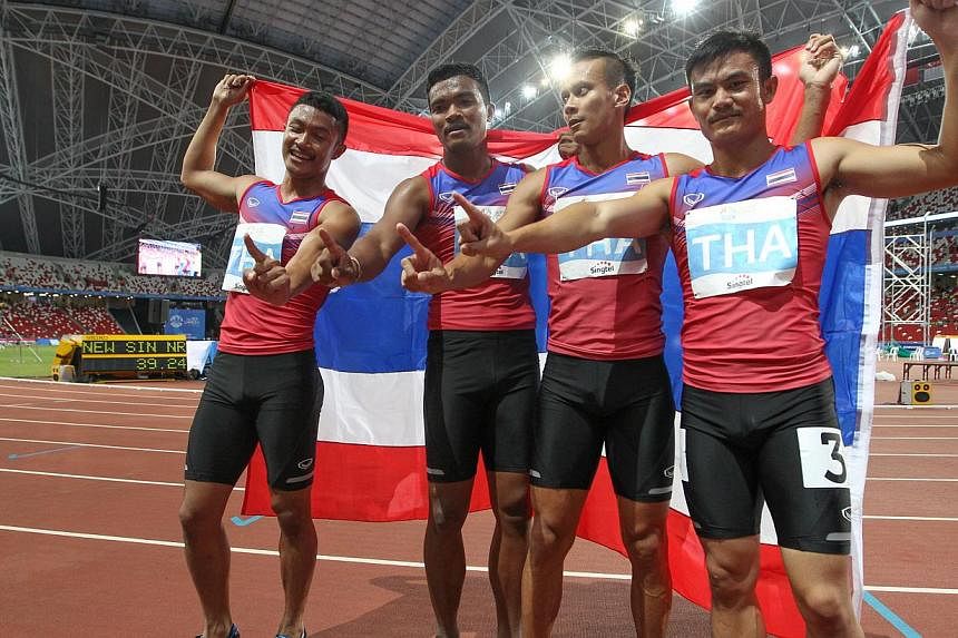 The Thai men's 4x100m team added another gold to give Thailand the lead in the medal tally with 71 golds, 67 silvers and 54 bronzes, with four days of competition left.