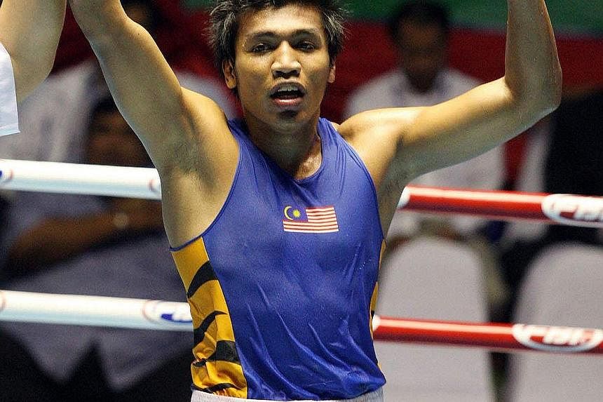 With the Johor Crown Prince's backing, boxer Farkhan gets a two-year stint at the LA gym where Pacquiao and Cotto also train.
