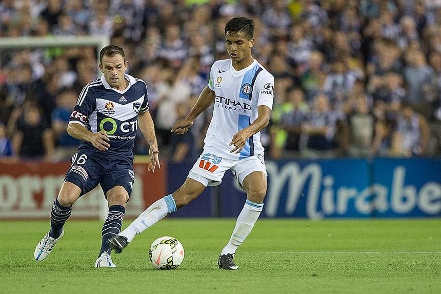 Safuwan Baharudin (in white), making his debut for Melbourne City against Melbourne Victory, did well in his stint in the A-League. In six appearances for the club in a variety of positions, he impressed fans by scoring twice and also bagging a Man-o