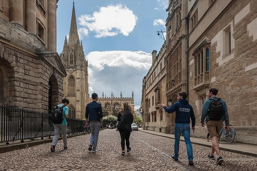 Students attending the two-week course, run by Oxford Summer College, at Oxford University last year.