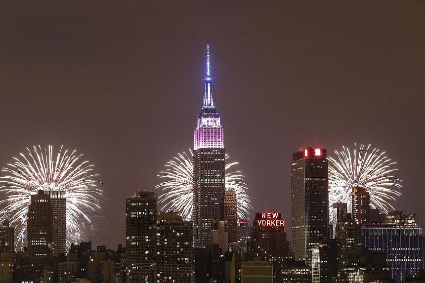 Fireworks lighting up the New York City skyline during the annual Macy's Fourth of July fireworks.