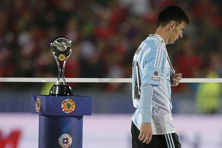 Lionel Messi was in no mood to accept the Player of the Tournament trophy after Argentina's defeat by Chile in the Copa America, opting to walk past it in a hurry without casting even a second look.