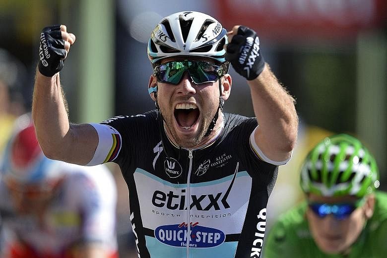 Mark Cavendish finally found a way to sprint past Andre Greipel who had clinched the first two sprint finishes this year.