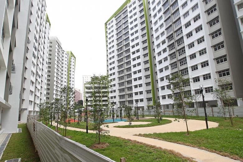 Some complaints have surfaced at the BTO project Green Leaf in Tampines. Mr Desmond Lee said about a third of all new BTO flats’ residents ask for help after collecting their keys – and about three-quarters of these are about defects, with “the vast major