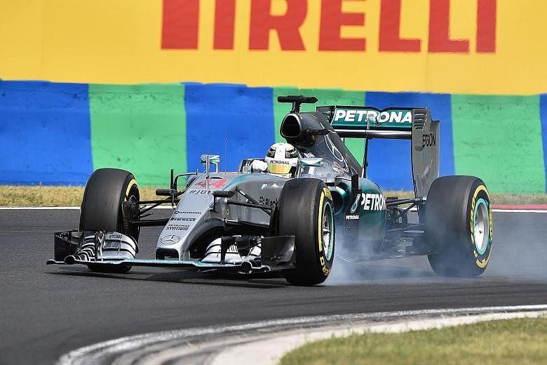 Lewis Hamilton's qualifying lap was more than half a second faster than that of Nico Rosberg, putting him in prime position for a fifth Hungarian Grand Prix win.