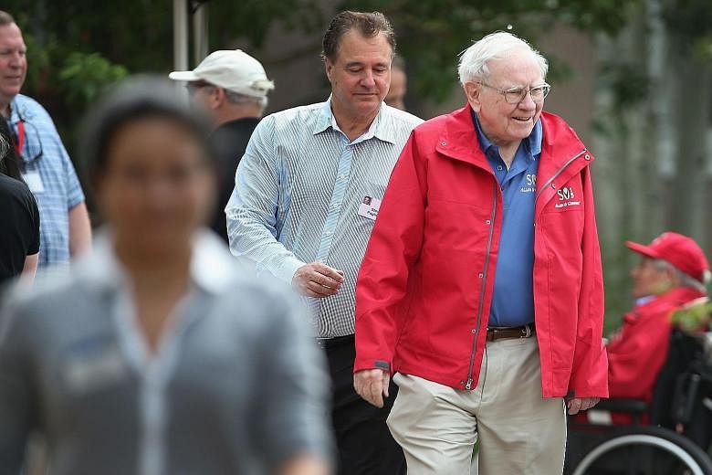 Investing legend Warren Buffett's (above) personal preference is to put 10 per cent of his cash in short-term government bonds and 90 per cent in a very low-cost S&P 500 index fund.