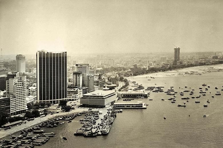 The third version of Ocean Building housed Straits Steamship's offices. Ocean Financial Centre, built by Keppel Land, now sits on the site.