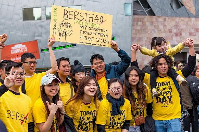 Bersih solidarity events went ahead in cities such as Melbourne (left) and London (below), but the rally was a no-go in Singapore and Thailand.