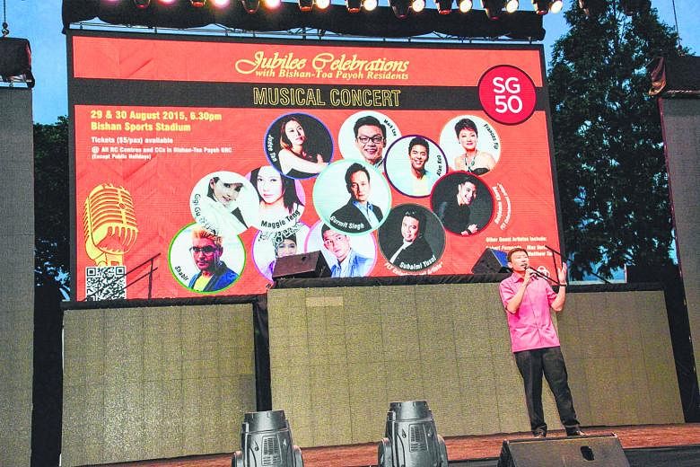 Mr Chee Hong Tat, one of the PAP's candidates for the Bishan-Toa Payoh GRC, singing Hokkien song Sim Tau Bak on the first day of a two-day concert in the constituency last weekend.