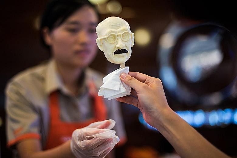 Shanghai ice cream chain Iceason is offering ice cream bars on a stick with the image of executed Japanese war criminal Hideki Tojo, who was a former Japanese army general and prime minister. The ice cream had few takers even during lunch hour.