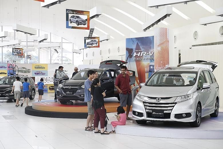 Cheaper cars, together with lower accommodation costs, helped check inflation last month. The Consumer Price Index decreased by 0.8 per cent compared with August last year, and analysts expect inflation to stay weak for the rest of the year.