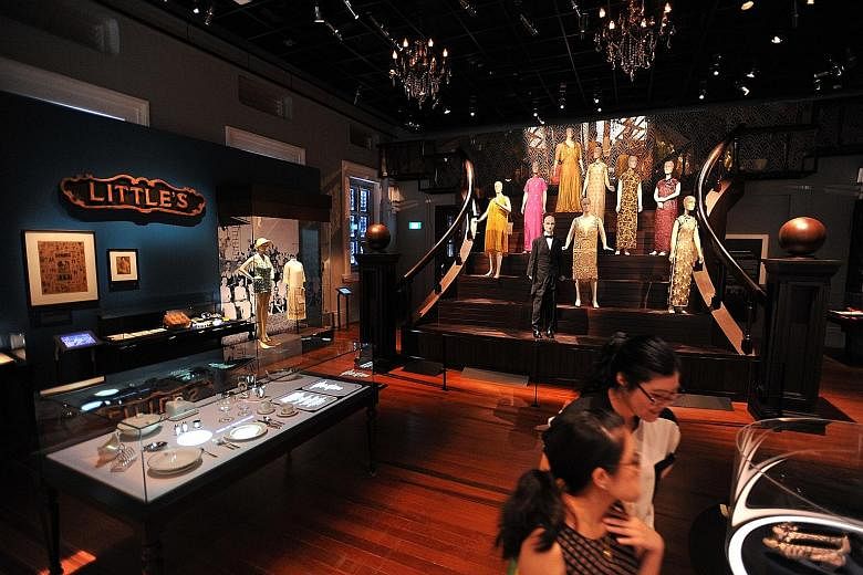 The Modern Colony gallery evokes the drama and romance of the 1920s and 1930s through stunning costumes, jewellery and table-setting displays. Everyday items such as hair brushes with intricate details transport viewers to an era when elegance was tr