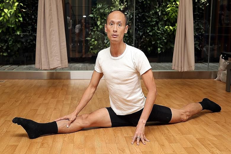 Dr Jason Chia, who does contemporary dance and ballet, likes to marry his knowledge of medicine with that of dance. He likes to help other dancers overcome their dance injuries and better understand their bodies.