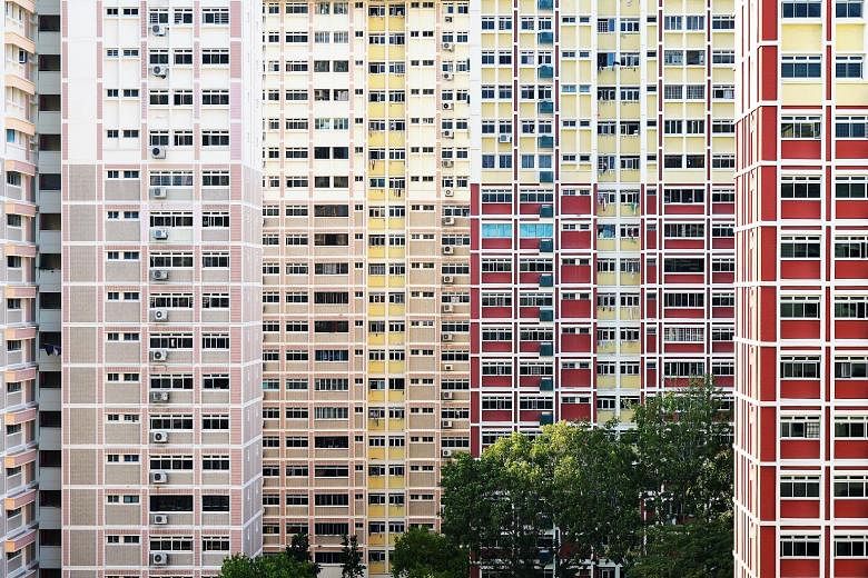 According to HDB flash estimates earlier this month, prices of resale flats declined at a slower rate of 0.3 per cent in the third quarter, compared with 0.4 per cent in the second quarter. R'ST Research director Ong Kah Seng says the "flattish price