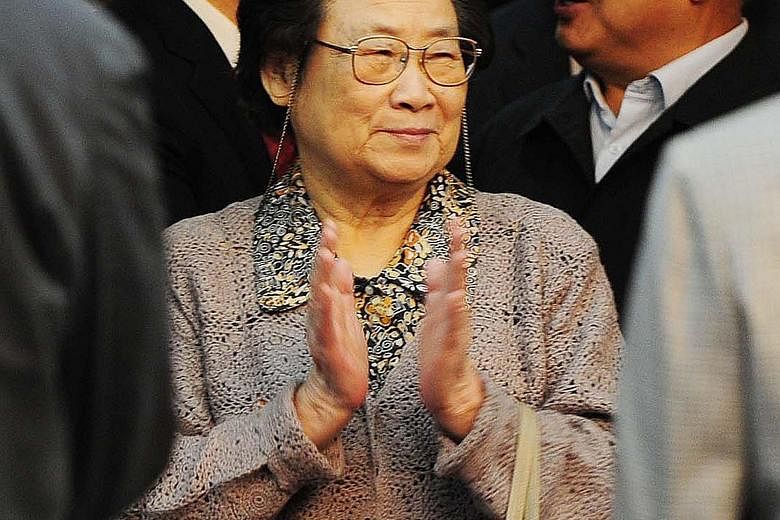 Dr Tu Youyou, a recipient of the 2015 Nobel Prize in Physiology or Medicine, is the first Chinese woman to win a Nobel Prize.