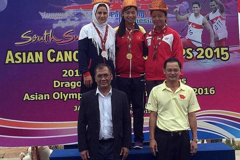 Debutante Lim Yuan Yin (right) timed 2min 27.291sec to win bronze in the C1 500m event in Indonesia, behind winner Truong Thi Phuong of Vietnam and silver medallist Fatemah Karamjani of Iran.