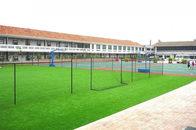 The plot at Hillside Drive was formerly the premises of CHIJ St Joseph's Convent.