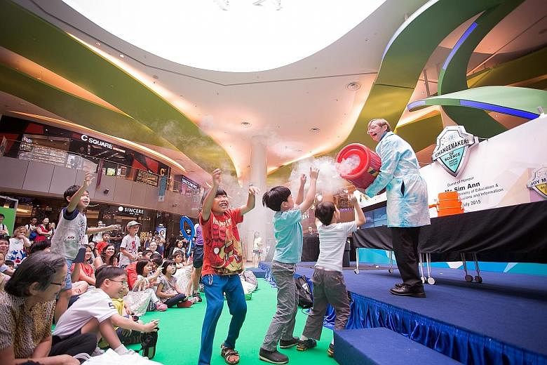 Science Bob, an American science presenter, entertaining children at a science carnival at VivoCity in July. The event kicked off this year's Singapore Science Festival.