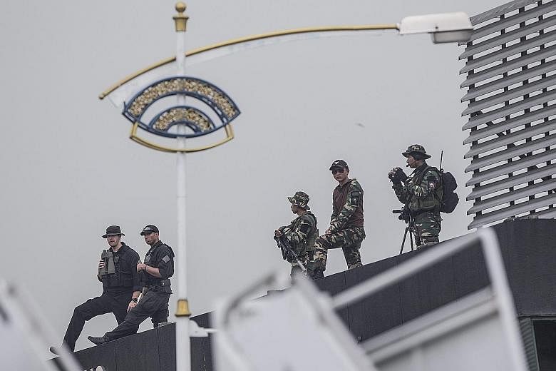 Malaysia deployed extraordinary security measures in the capital Kuala Lumpur amid unconfirmed reports of a terror threat ahead of US President Barack Obama's arrival yesterday for an Asean summit. "There have been reports of imminent terrorist threa