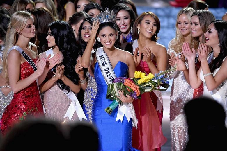 'Unseen' footage shows Miss Universe contestants snubbing Miss ...