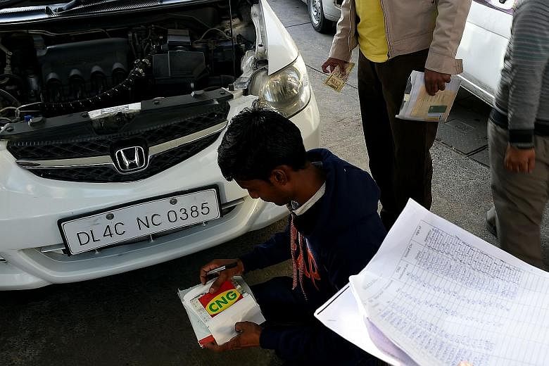 Apart from some exceptions such as those vehicles that run on compressed natural gas (above), all other vehicles are subject to the two-week trial run of odd-even licence plate restrictions in Delhi.