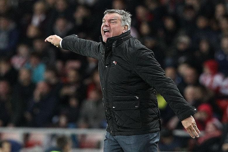 Sunderland manager Sam Allardyce considers the Premier League's scheduling "diabolical" and says it's "destroying" the game.