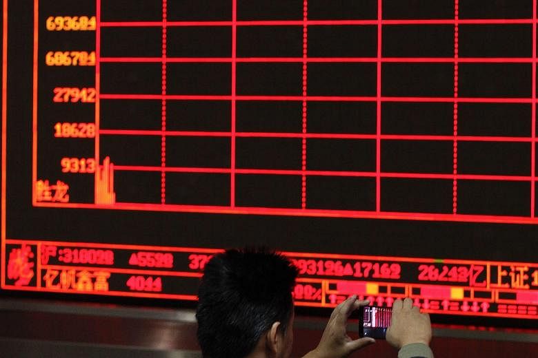 The strong passions ruling the Chinese market were evident from the opening bell, when both the Shanghai Composite Index and Shenzhen Composite Index shot up over 2 per cent within seconds.