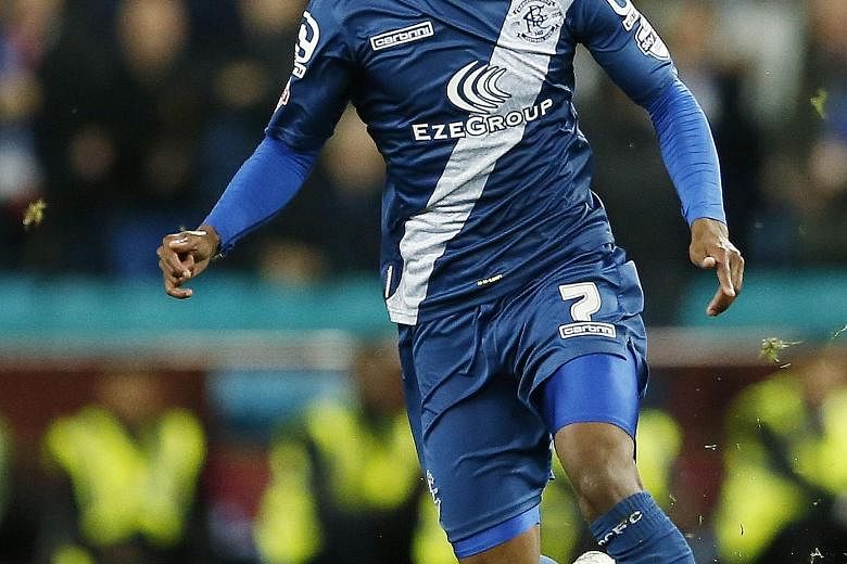 Leicester City's new signing 19-year-old Demarai Gray could be handed his debut against Tottenham in their FA Cup third-round fixture.