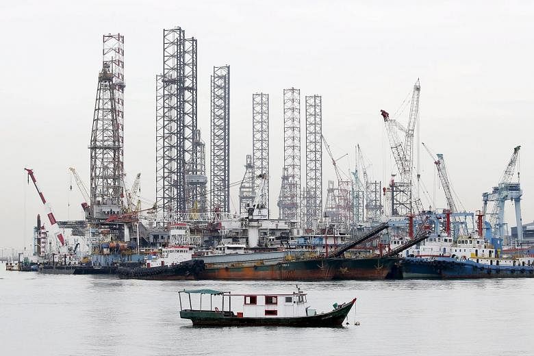 Analysts say the rout of Keppel has "gone too far" as the market has "misinterpreted" the extent of provisions that the firm and SembMarine need to make if major client Sete Brasil files for bankruptcy.