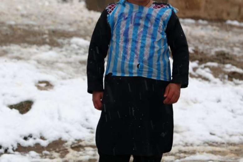 Afghan boy star after his plastic bag Messi jersey