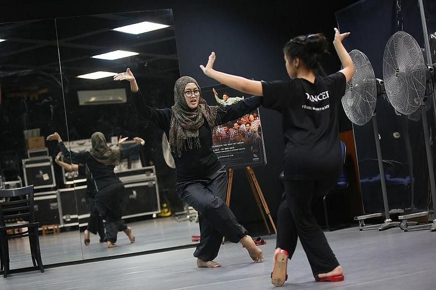Choreographer Noormaya Abdul Rasiad (left) will present a dance inspired by childhood games in Kacip Mas Dulang Permata. Choreographer Osman Abdul Hamid (left) was diagnosed with Guillain- Barre syndrome, which causes rapid-onset muscle weakness, whe
