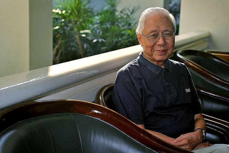 Mr Sia Yong founded the Singa-Sino Friendship Association in 1993 and was its president till he stepped down in 2006.