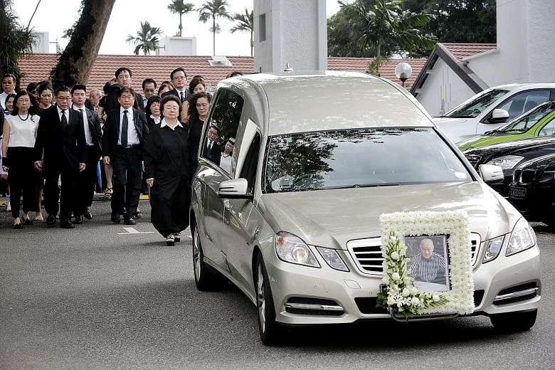 The cortege leaving Mount Vernon Sanctuary for Mandai Crematorium, after the funeral service for the late Mr Lee Khoon Choy yesterday. Mr Lee leaves behind his wife, seven children and 11 grandchildren.
