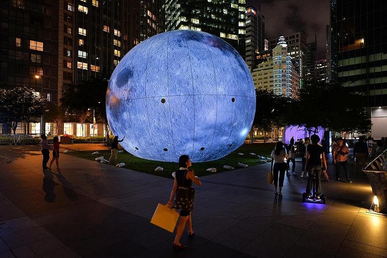 For the next three weeks, the Marina Bay waterfront will shine with some 25 light art installations by local and international artists. Designed with sustainability in mind, they were constructed with environmentally-friendly materials or energy-savi
